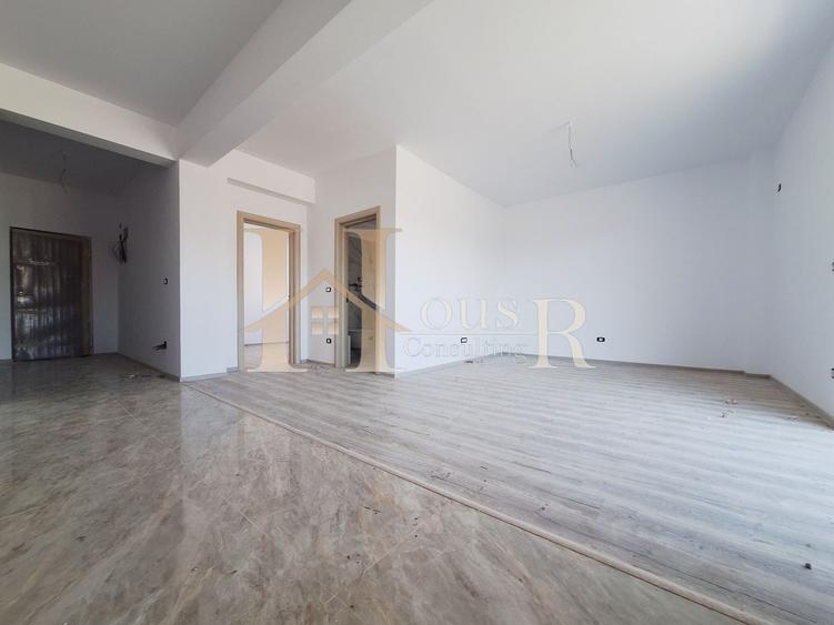 Apartament cu 2 camere decomandat în Girocului