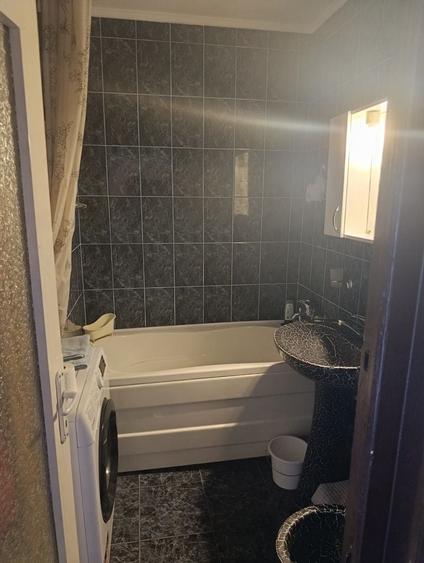 Apartament cu 4 camere în Dacia