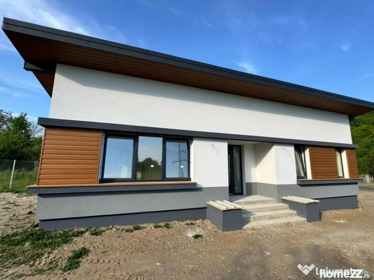 Casă cu 3 camere cu Teren 9000 Mp în Tăuții-Măgherăuș