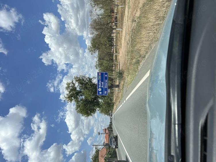 Teren de 23700 mp, în Ghioroc