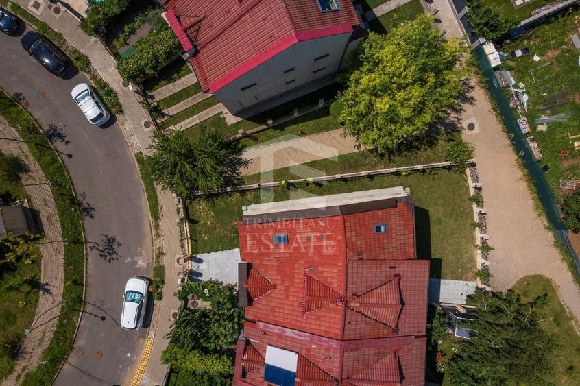 Casă cu 5 camere cu Canalizare în Nordului