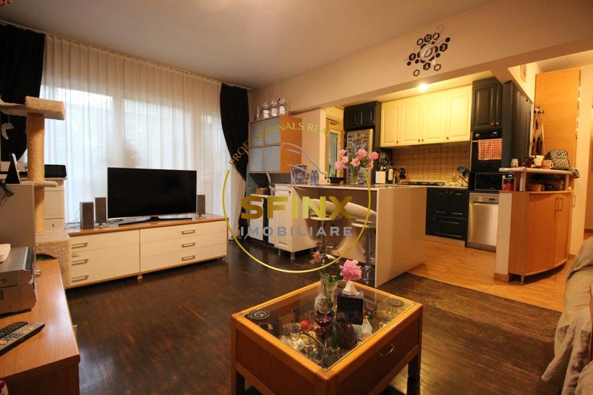 Apartament cu 3 camere decomandat, mobilat în Teiul Doamnei