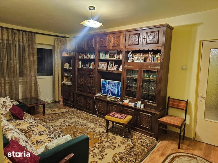 Apartament cu 3 camere în Ultracentral