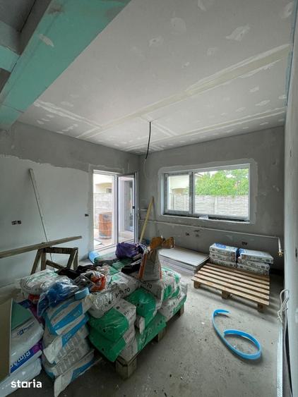 Casă cu 4 camere cu Teren 315 Mp în Ghiroda