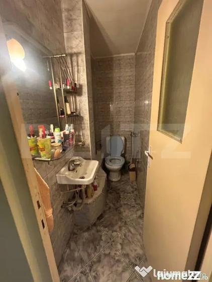 Apartament cu 3 camere decomandat în Micro 11
