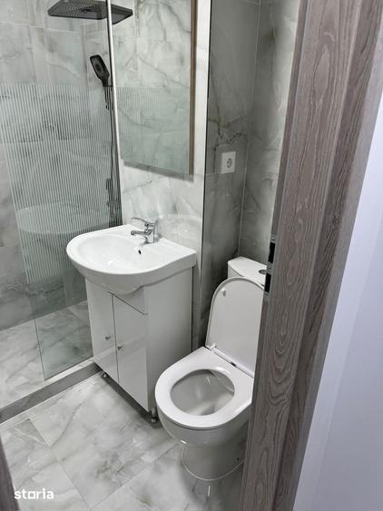 Apartament cu 2 camere în Viziru 3
