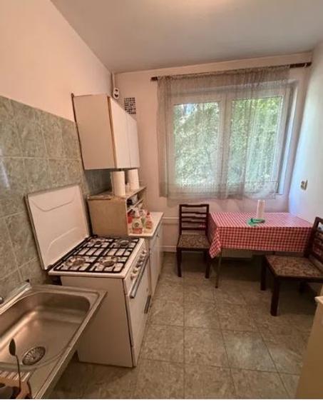 Apartament cu 2 camere semidecomandat, mobilat în Tineretului