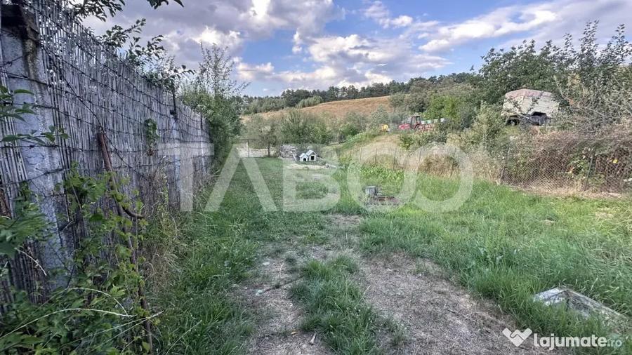 Casă cu 4 camere cu Teren 500 Mp în Poplaca