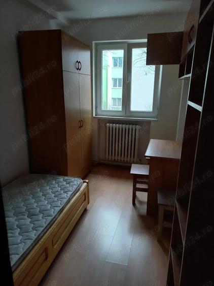 Apartament cu 2 camere nedecomandat în Dâmbu Pietros