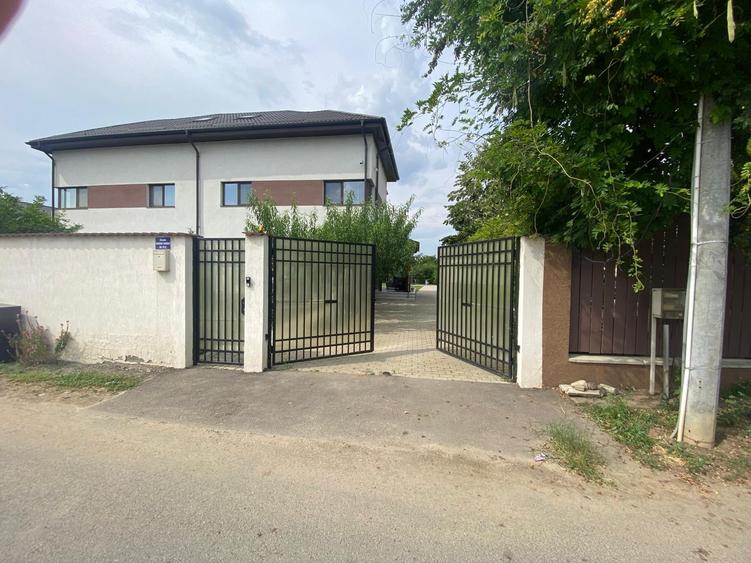 Duplex cu 6 camere cu Teren 511 Mp în Tunari