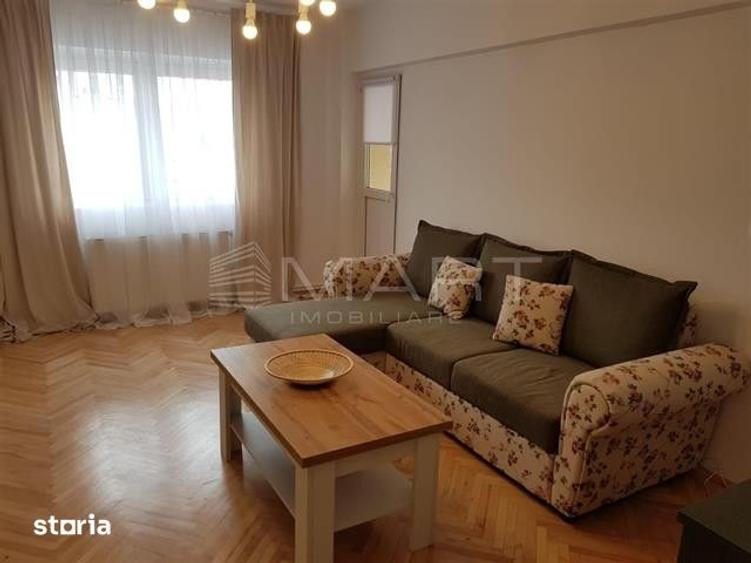 Apartament cu 3 camere decomandat în Vest