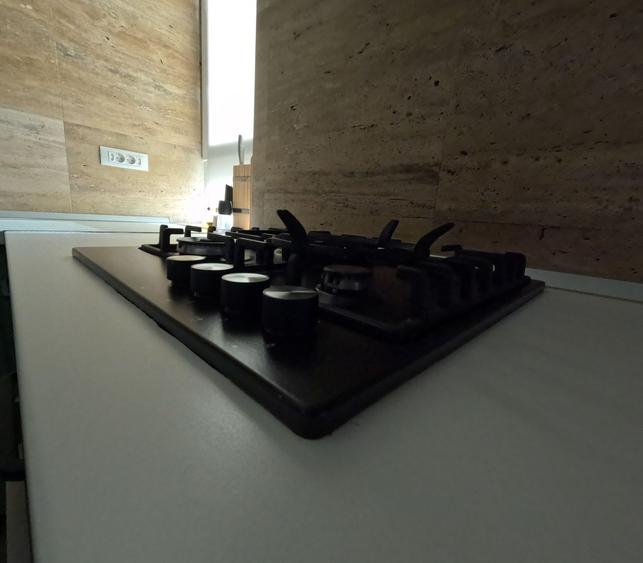 Apartament cu 2 camere semidecomandat în Cișmigiu