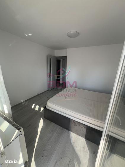 Apartament cu 3 camere decomandat în Micro 1