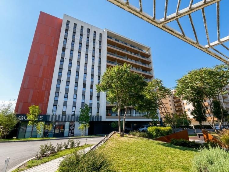Apartament cu 2 camere decomandat, mobilat în Tractorul