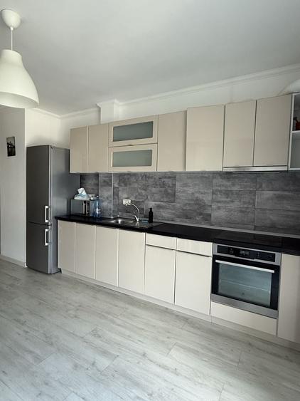 Apartament cu 2 camere decomandat în Exterior Vest
