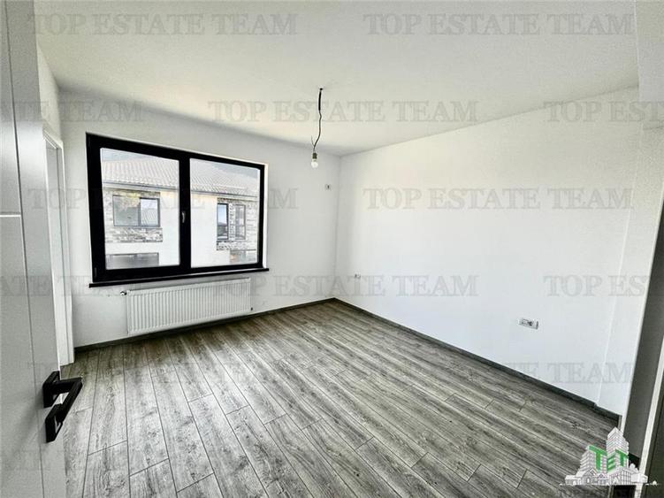 Duplex cu 3 camere cu Canalizare în Prelungirea Ghencea