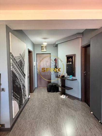 Apartament cu 3 camere semidecomandat, mobilat în Calea Călărașilor