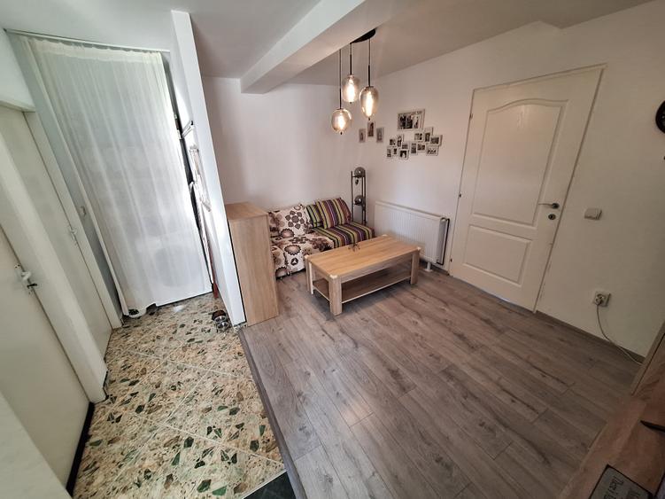 Duplex cu 4 camere cu Canalizare în Ciarda Roșie