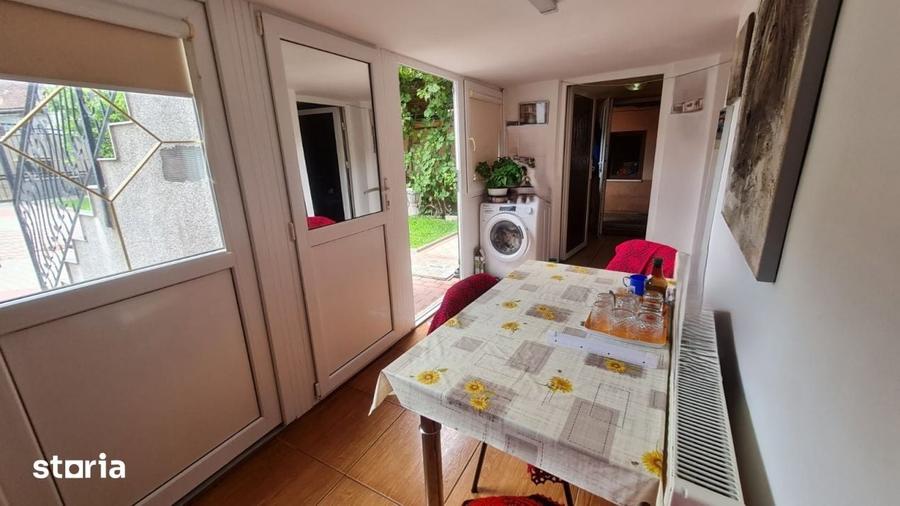 Casă cu 1 camere cu Teren 450 Mp în Trei Stejari