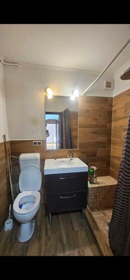 Apartament cu 2 camere decomandat în Drumul Taberei