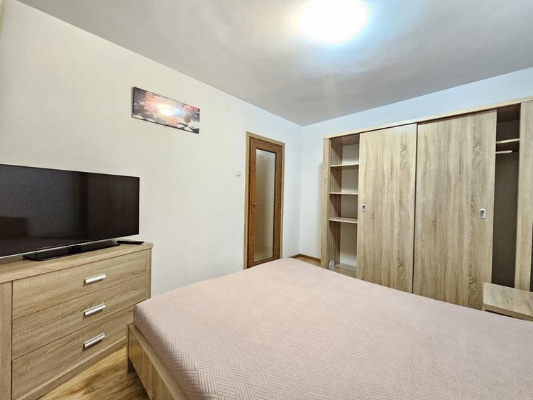 Apartament cu 2 camere semidecomandat, mobilat în Tineretului