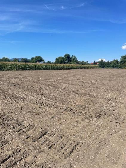 Teren Construcții intravilan de 576 mp, în Stupini