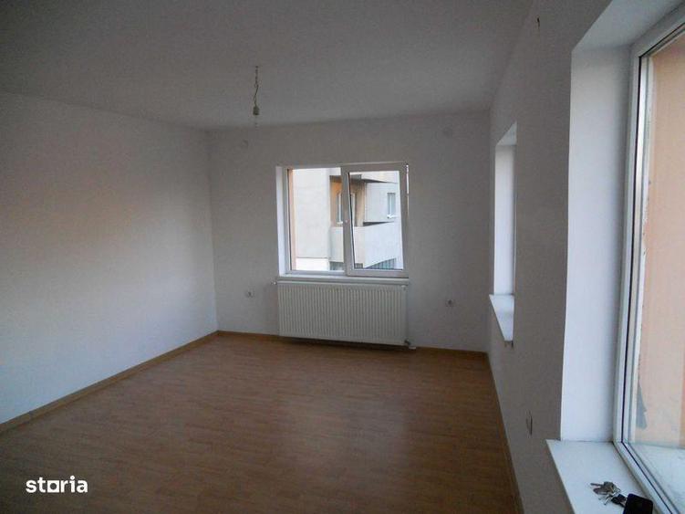 apartament 3 camere 98Mp, nemobilat in imobil privat, zona Lisimed - 4