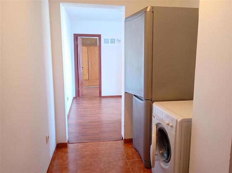 Apartament cu 2 camere nedecomandat în George Enescu