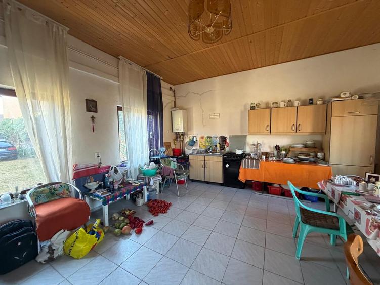Casă individuală cu 3 camere cu Canalizare în Șelimbăr