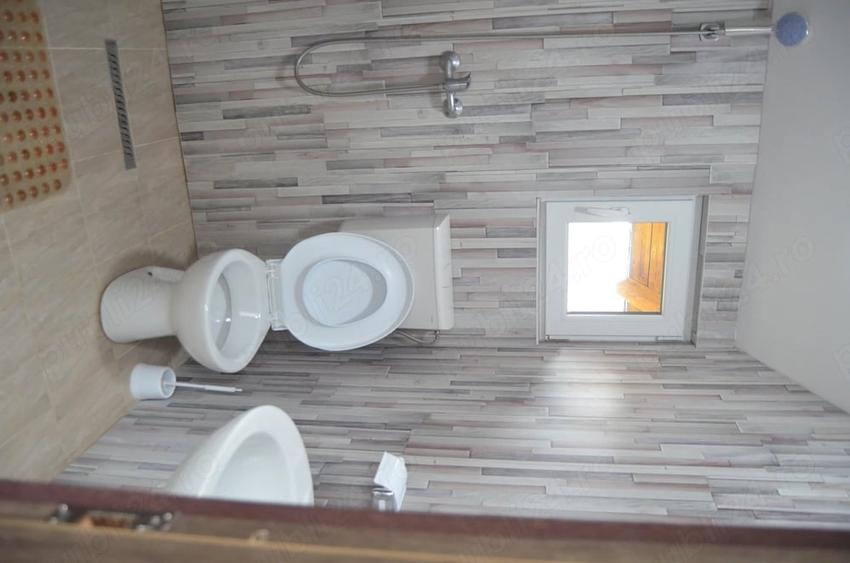 Casă cu 5 camere cu Teren 186 Mp în Valea Alba