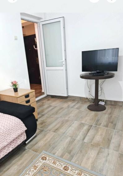 Garsonieră semidecomandată în Central