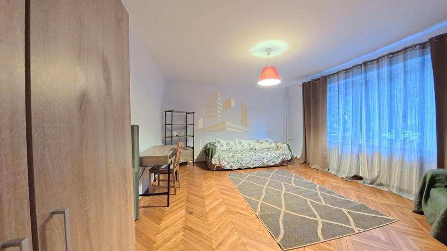 Apartament cu 3 camere decomandat, mobilat în Gheorgheni