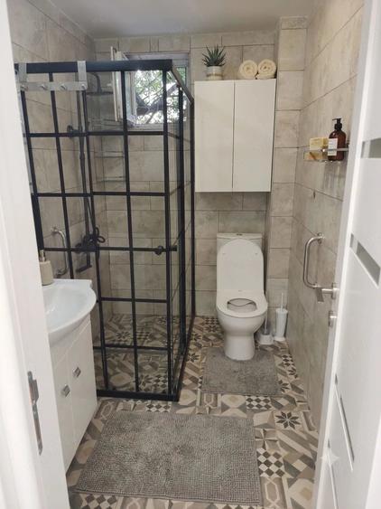 Apartament cu 2 camere semidecomandat în Iancului