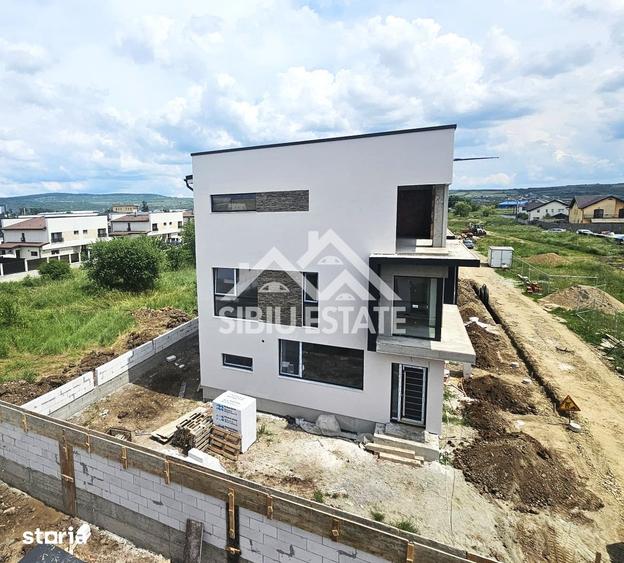 Casa moderna Selimbar, Sibiu 3 dormitoare, 3 bai, terasa - 12