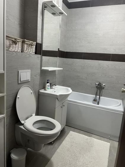 Garsonieră decomandată în Nufărul