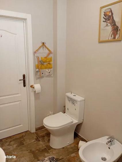 Apartament cu 2 camere semidecomandat în Sud