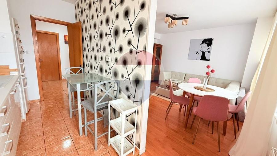 Apartament cu 2 camere decomandat în Drumul Taberei