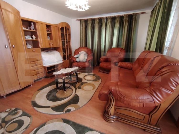 Casă individuală cu 5 camere cu Canalizare în Brestei