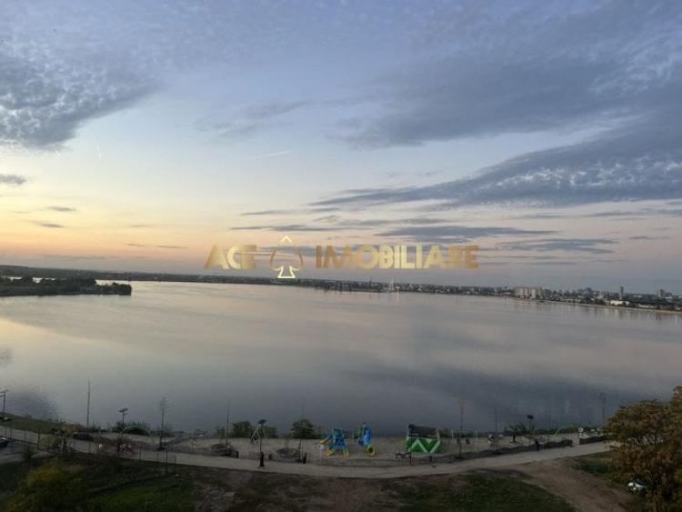 Garsonieră decomandată, mobilată în Lacul Morii