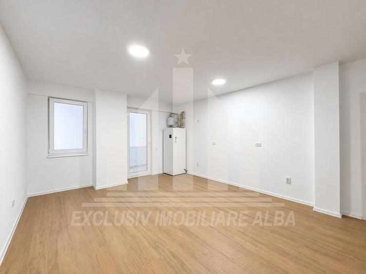 Apartament cu 2 camere semidecomandat în Ampoi 3