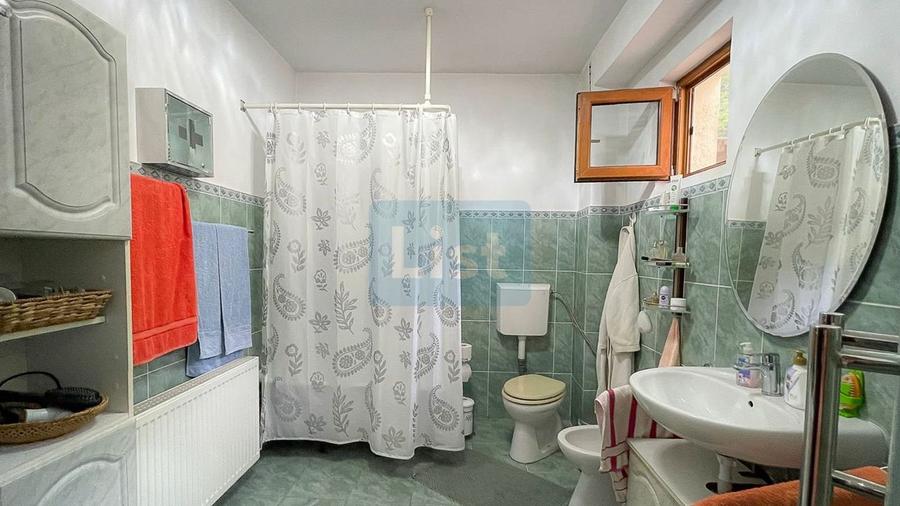 Casă cu 5 camere cu Canalizare în Lendt