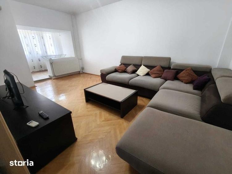 Apartament cu 3 camere decomandat în Gării