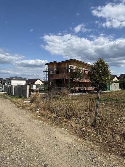 Spațiu comercial, de 409 mp, în Valea Lupului