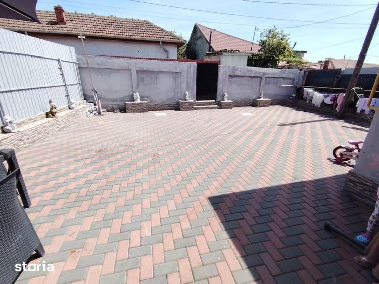 Casă cu 3 camere cu Teren 171 Mp în Cernele