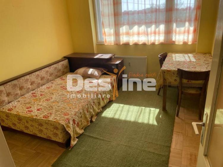 Apartament cu 2 camere decomandat în Sud