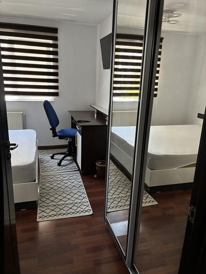 Apartament cu 2 camere decomandat în Exterior Vest