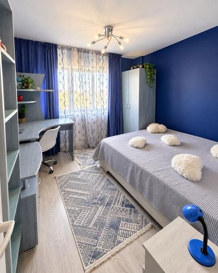 Apartament cu 2 camere decomandat în 1 Mai