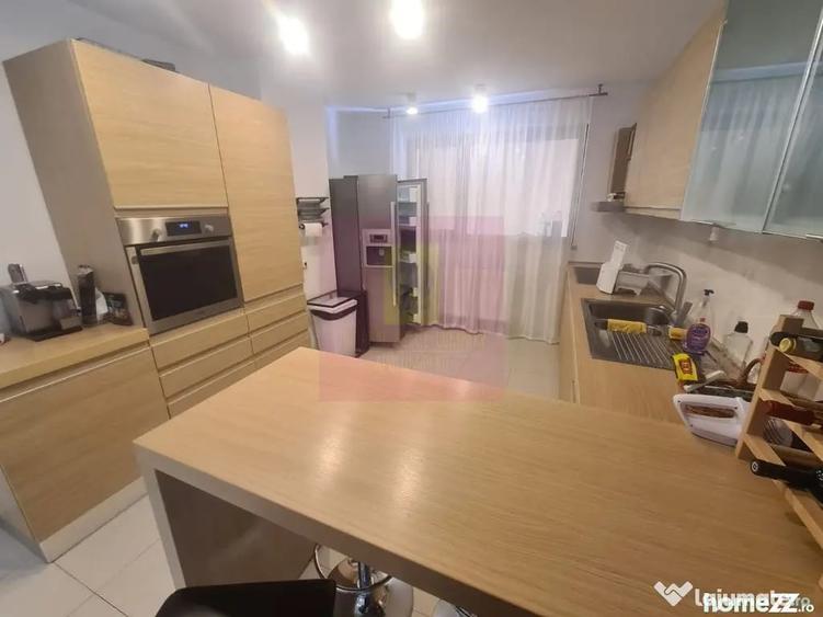 Casă cu 7 camere cu Teren 552 Mp în Cioplea