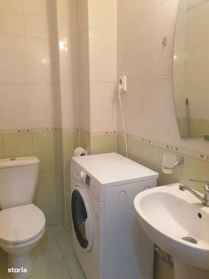 Apartament cu 3 camere decomandat în Păcurari