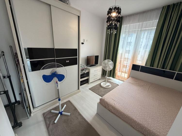 Apartament cu 3 camere decomandat, mobilat în Dobroești